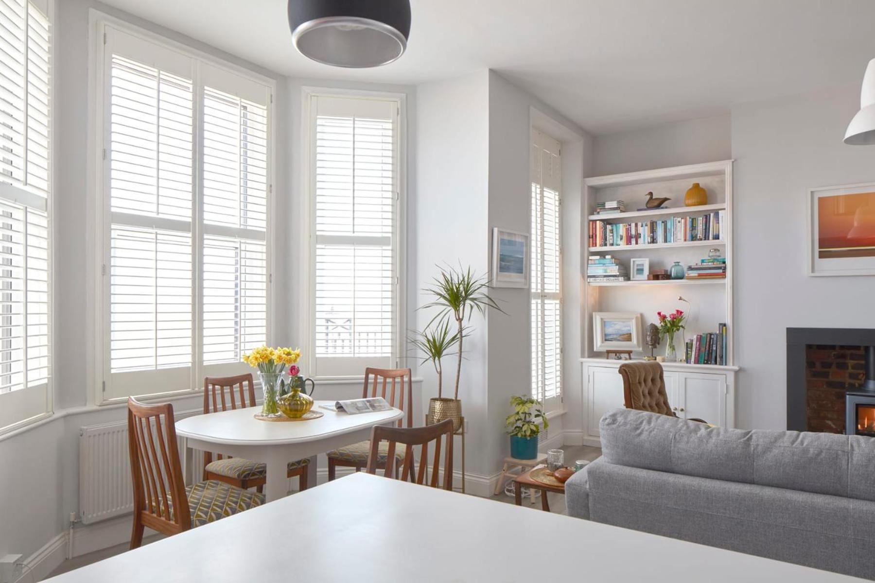 דיל Spacious Beach Front Apartment With Stunning Sea Views מראה חיצוני תמונה